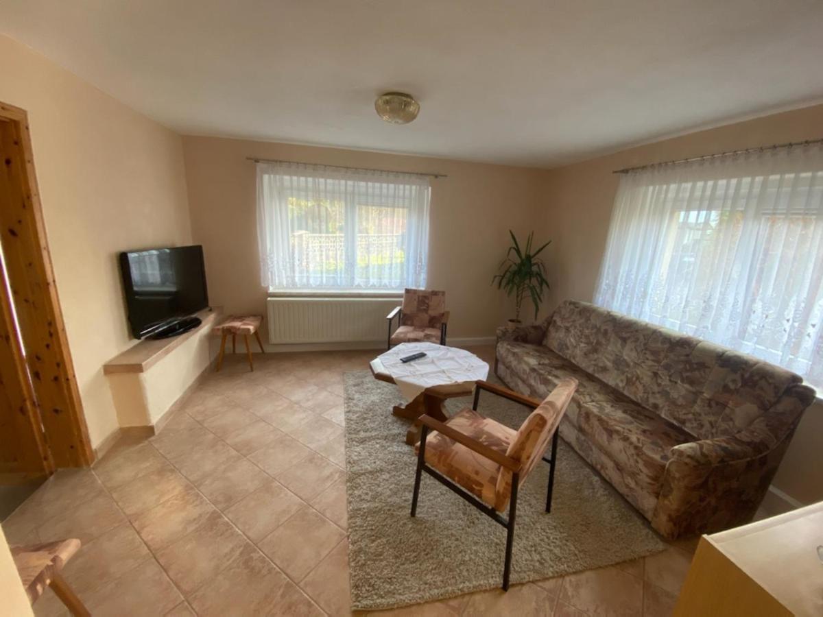 Ferienwohnung Lippmann Grosshartmannsdorf Exterior photo